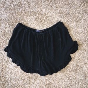 Brandy Melville Ruffle Shorts
